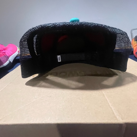 Vans Hat - Picture 2 of 3